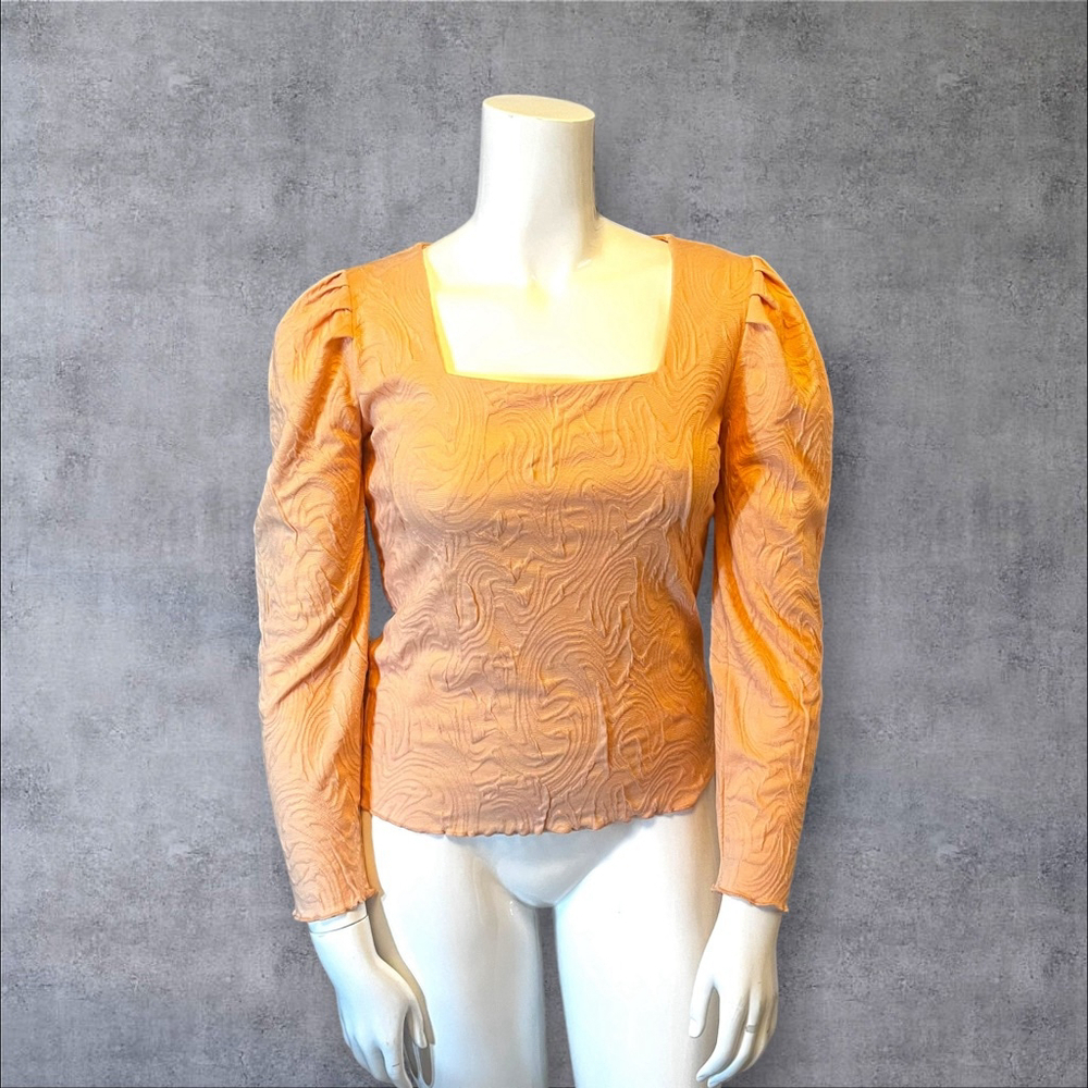 Women's Cyrus NYC Stretch Square Neck Puff Sleeve Top, M, Peach Sleeve